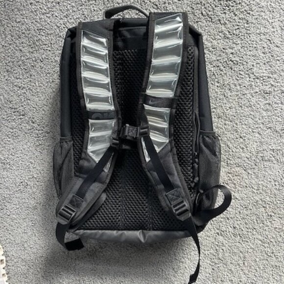 NWOT Nike Oakland A's Utility Speed Backpack - Never Used - Multi Use Design - Picture 3 of 6